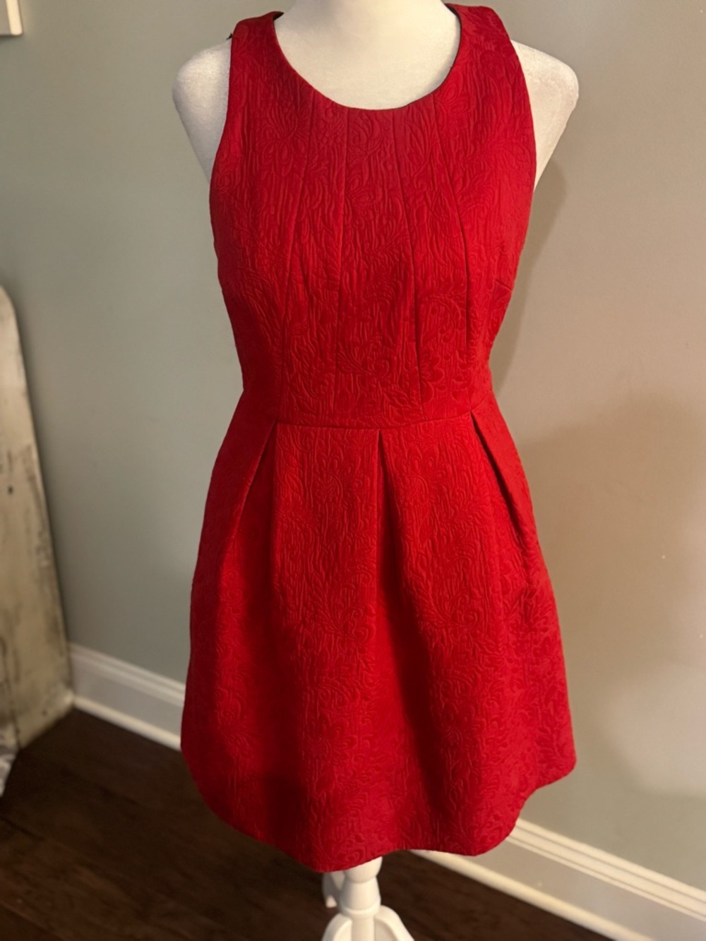 Moulinette Soeurs Red Textured Sleeveless Dress